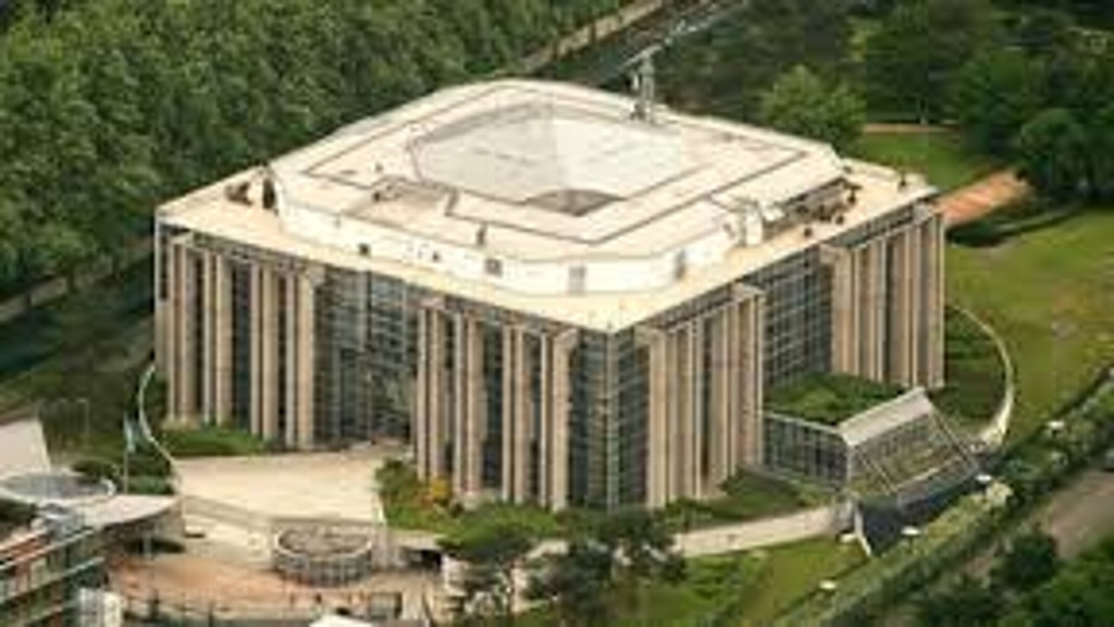 Surcoreano Kim Jong Yang asume presidencia interina de Interpol