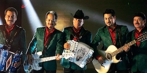 Tigres del Norte cumplen con fianza por cantar narcorridos