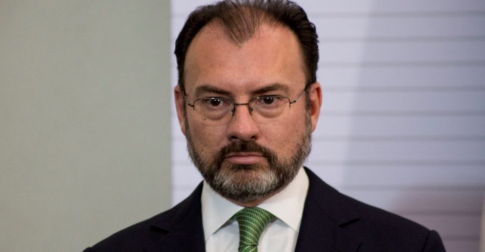 Videgaray defiende a Peña Nieto y le responde a Nicolás Maduro