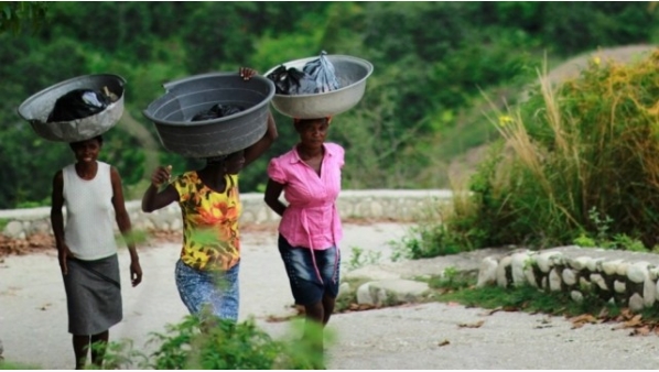 Mujeres se vuelven vulnerables ante la crisis climática