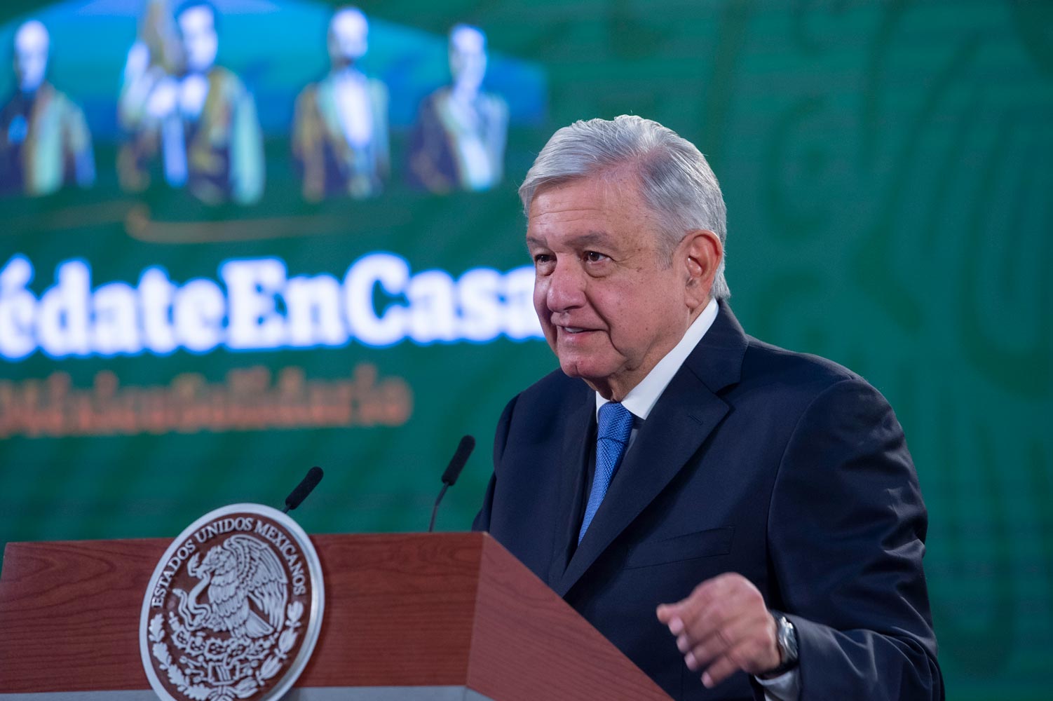 Hay recursos suficientes para adquirir vacunas porque no se permite la corrupción, afirma presidente