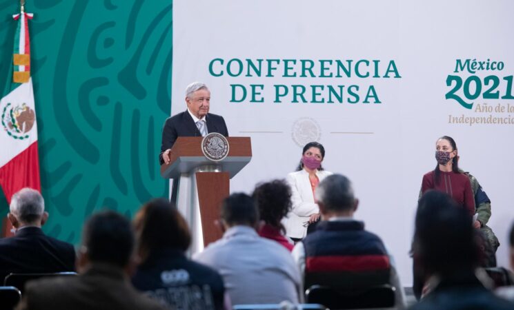 Playas del Caribe mexicano están limpias de sargazo y listas para la reactivación: AMLO