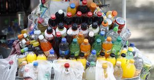 La Corte falla a favor de Coca Cola y ampara la venta de comida chatarra solo en universidades