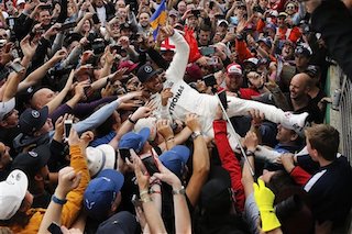 Hamilton gana el Gran Premio de Gran Bretaña