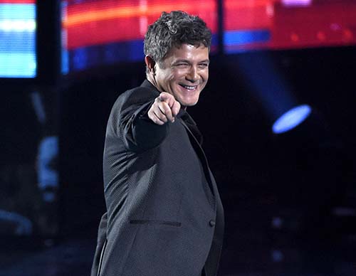 Alejandro Sanz es reconocido como Persona del Año en los Latin Grammy