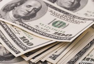 Venden Dólar hasta en 18.50 pesos en bancos