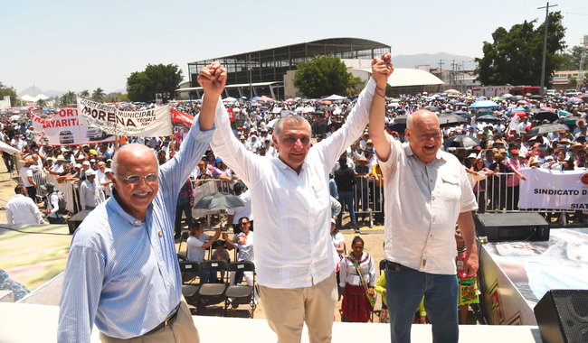 Subraya Adán Augusto López convicción en la unidad y lealtad; participa en la Marcha por la Defensa de los Derechos Sociales, en Nayarit