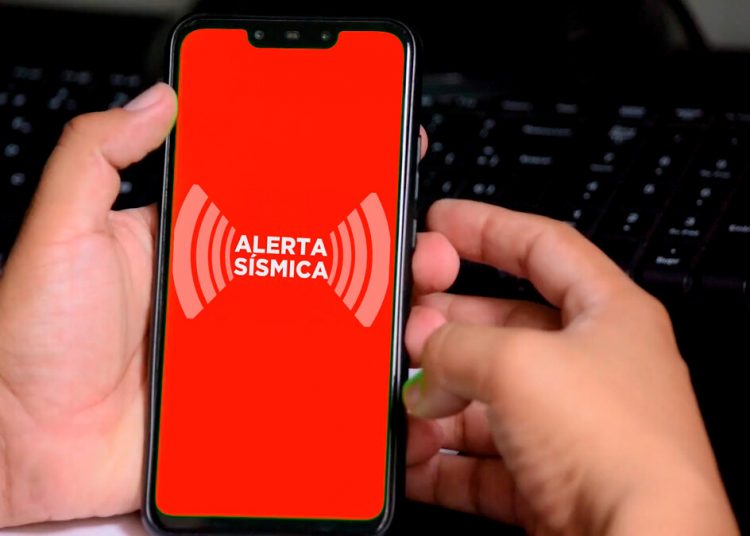 Prueba de alerta sísmica en teléfonos móviles se realiza en CDMX y Estado de México: esto debes saber