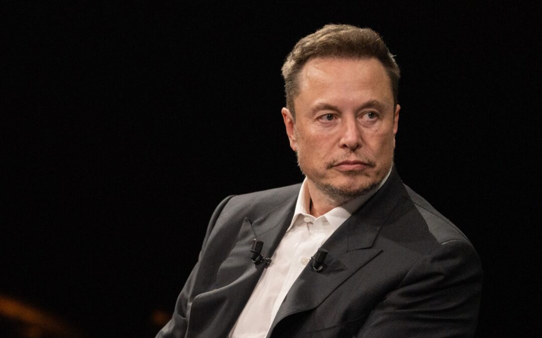 Elon Musk enfrenta problemas legales por organizar sorteos de $1 millón en apoyo a Donald Trump; juez lo cita