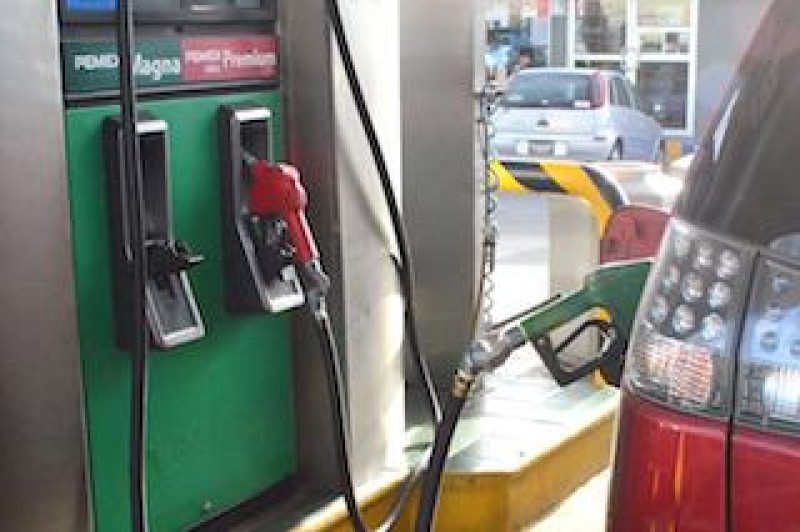 Precios de gasolinas para hoy viernes