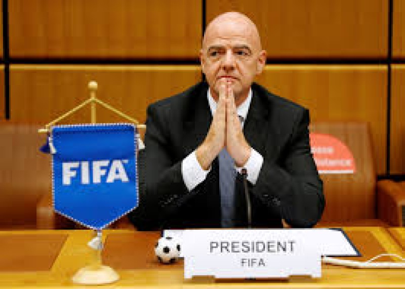 El presidente de la FIFA da positivo de Covid 19