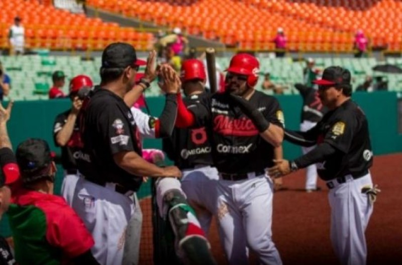 México apalea a Panamá en la Serie del Caribe