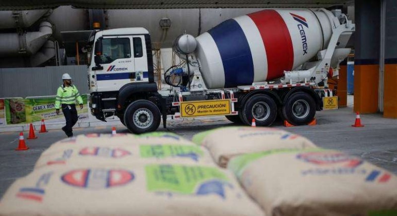 Cemex reporta pérdidas por 1,535 millones de dólares en el tercer trimestre