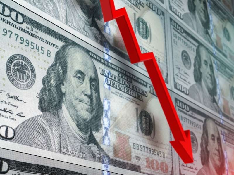 Peso ganador: Dólar se tropieza 0.33% en la orilla de los $20