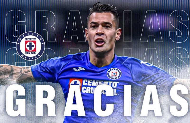 Caraglio sale de Cruz Azul