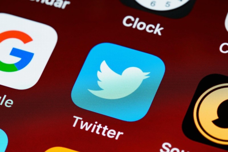 Twitter se da de alta ante el SAT