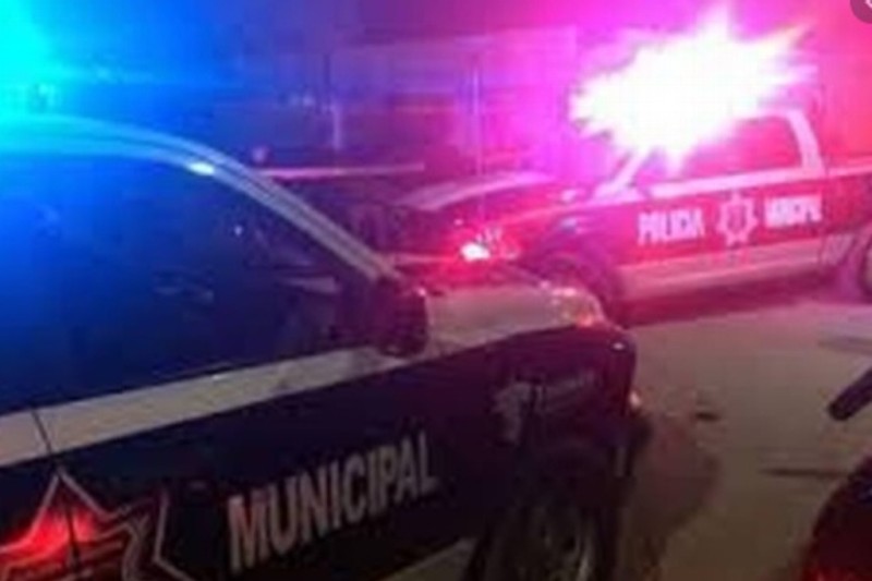 Pobladores linchan a sujeto que violó y asesinó a una mujer